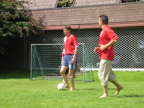 Fussball 086.jpg   48kb   26.03.2021 22:21:48